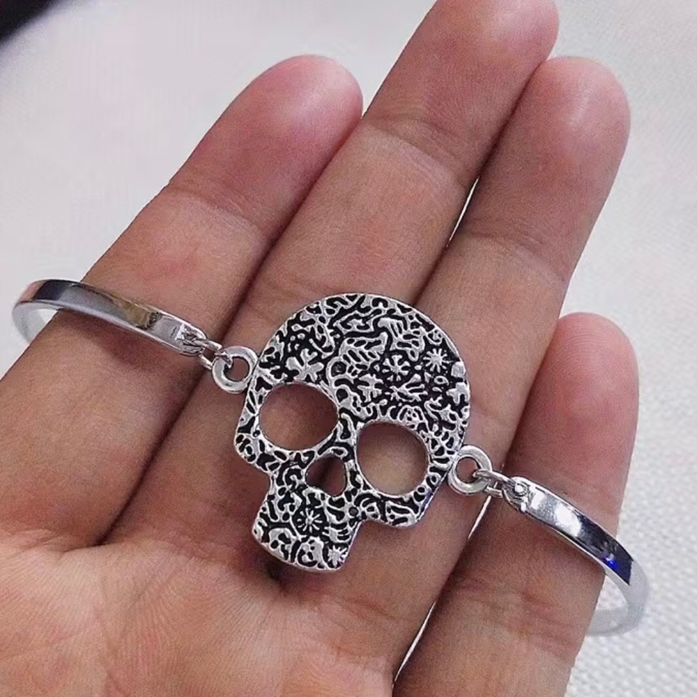 Silver Sugar Skull Silver Tone Bangle Bracelet